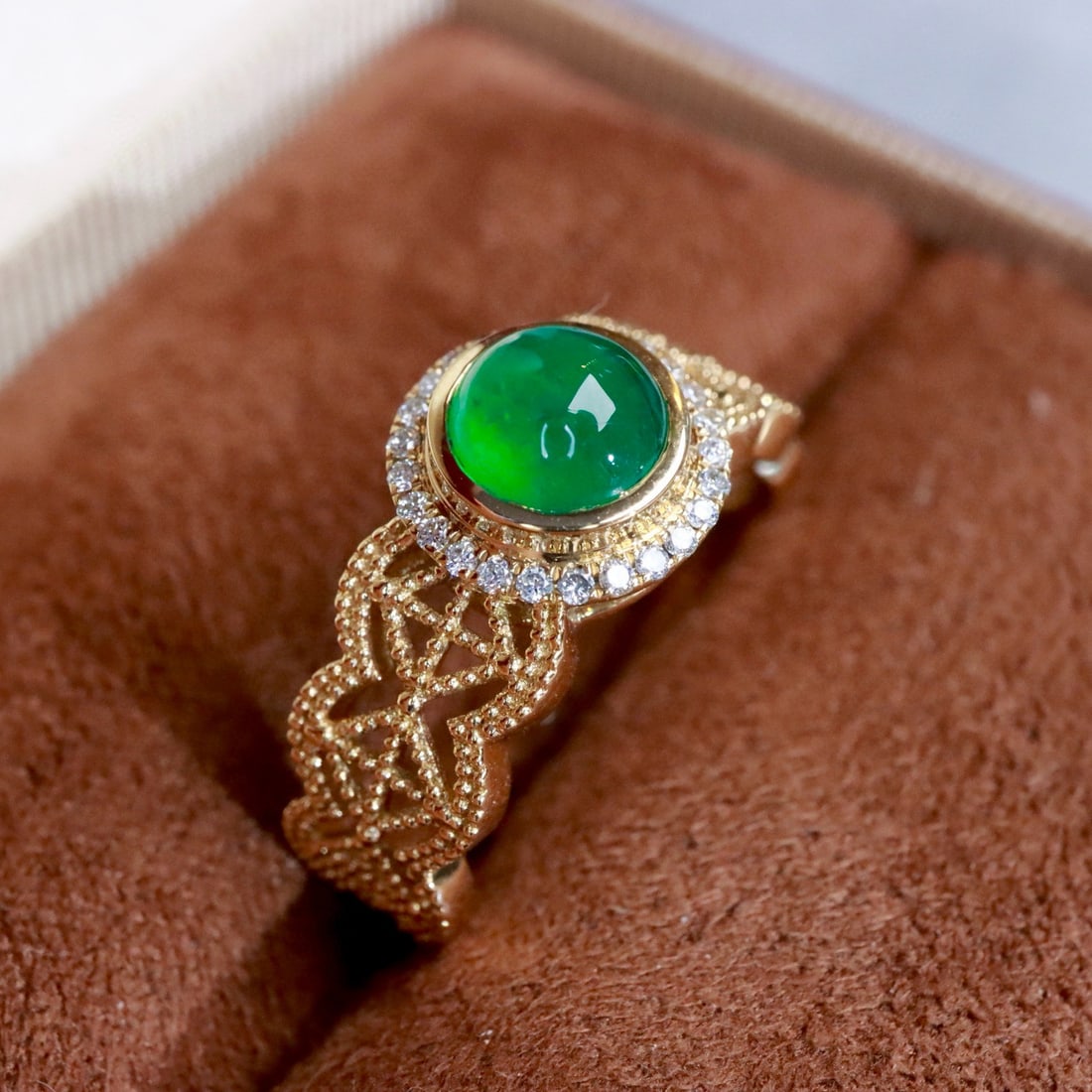 14k Gold 1.19 Ctw Vivid Green Natural Emerald & Diamond Ring - 3