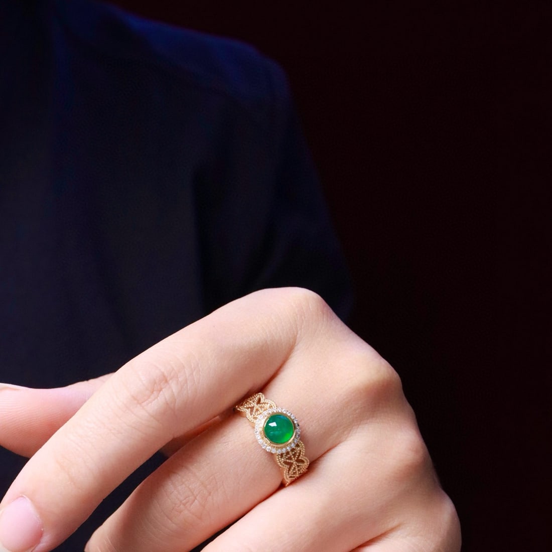 14k Gold 1.19 Ctw Vivid Green Natural Emerald & Diamond Ring - 6