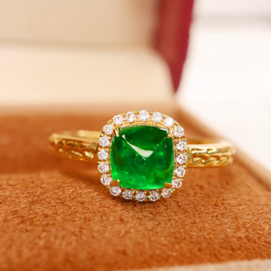 14k Gold 1.18 Ctw Vivid Green Natural Emerald & Diamond Ring - 3