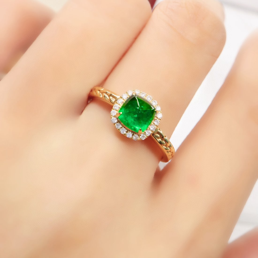 14k Gold 1.18 Ctw Vivid Green Natural Emerald & Diamond Ring - 5