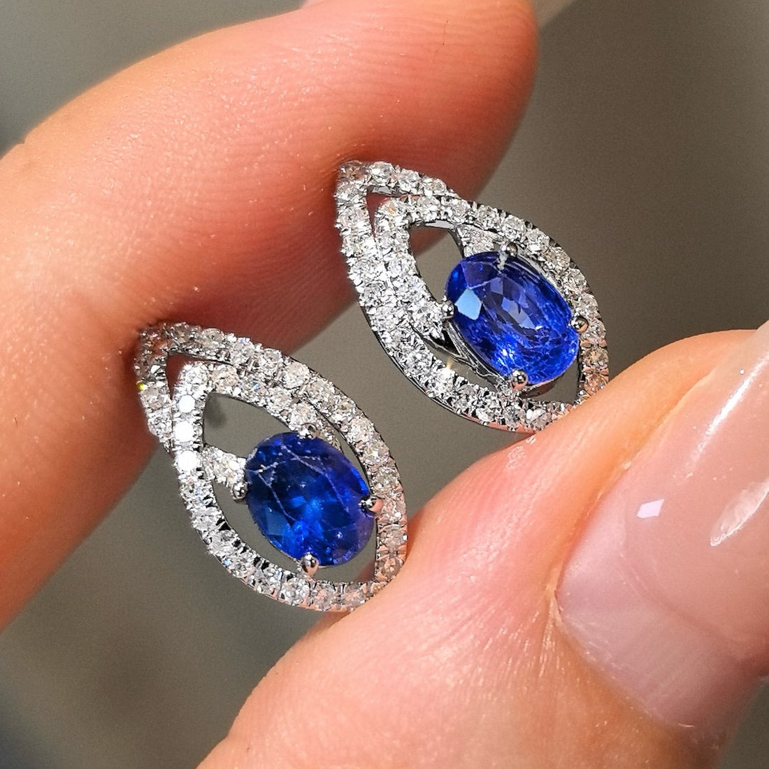 14k Gold 2.08 Ctw Natural Sapphire & Diamond Earrings - 7