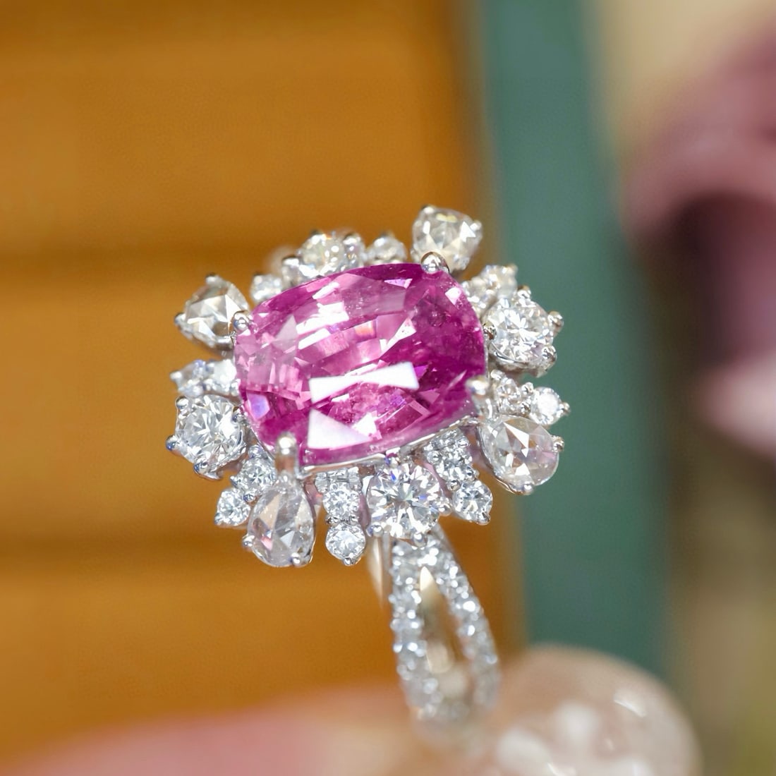 14k Gold 2.22 Ctw Natural Padparadscha Sapphire & Diamond Ring - 3