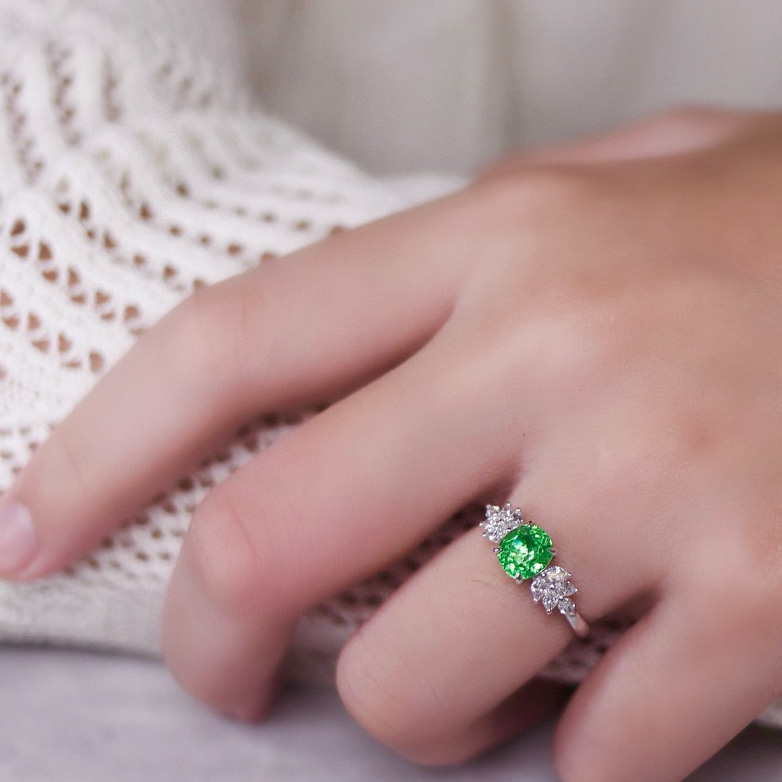 14k Gold 1.62 Ctw Natural Tsavorite & Lab Grown Diamond Ring - 4