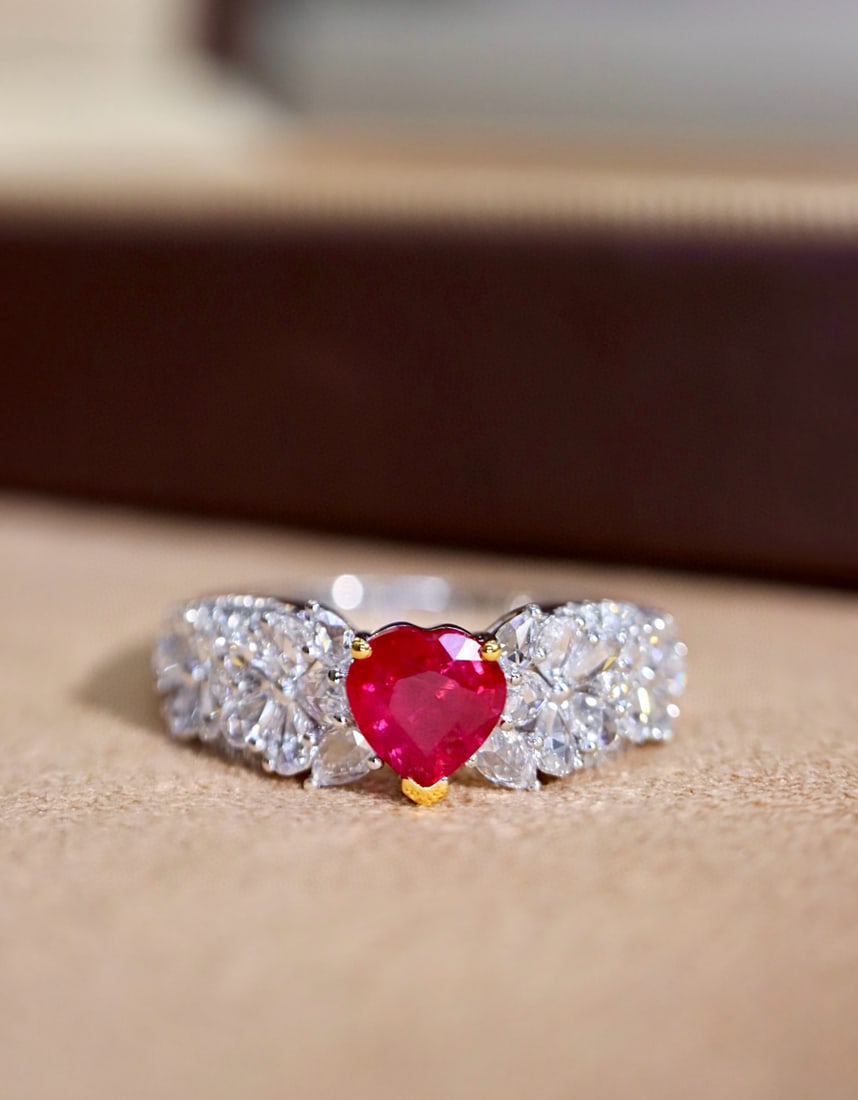 14k Gold 1.14 Ctw Natural Ruby & Diamond Ring: Ref:231082182 // gold content:14k gold // ring size:7. 25us // // main gemstone:ruby // shape:heart // carat weight:0. 67ct // color:red // treatment:natural // // adjacent gemstone 2 : diamond //