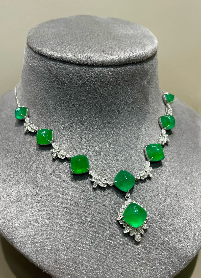 14k Gold 18.88 Ct Vivid Green Natural Emerald & Diamond Necklace - 3