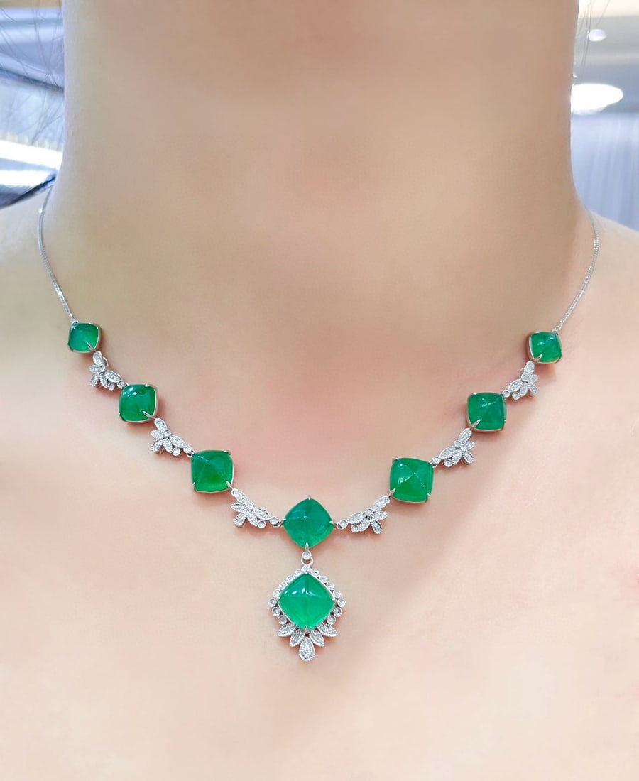 14k Gold 18.88 Ct Vivid Green Natural Emerald & Diamond Necklace - 6