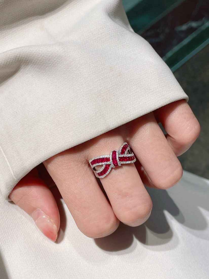 14k Gold 1.25 Ct Vivid Red Natural Ruby & Diamond Ring - 6