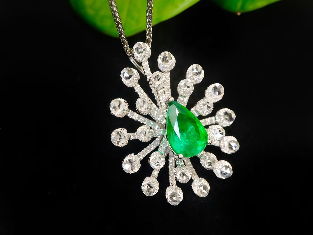 14k Gold 2.02 Ctw Vivid Green Natural Emerald & Diamond Ring/brooch/pendant( Without Chain ) - 2
