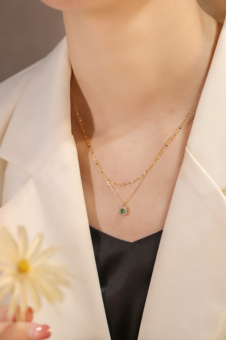 14k Gold 0.23 Ctw Vivid Green Natural Emerald & Diamond Necklace - 2