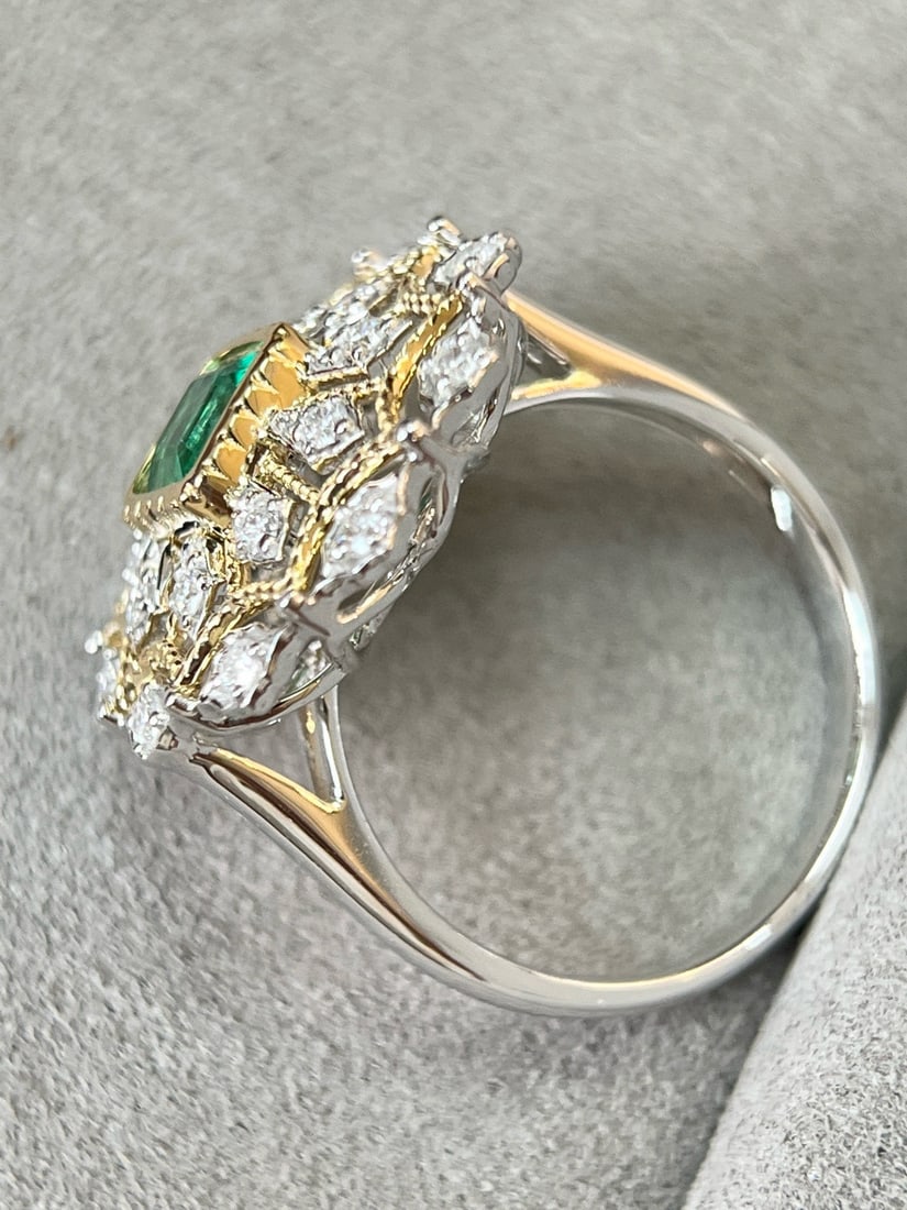 14k Gold 1.01 Ctw Natural Emerald & Diamond Ring - 3