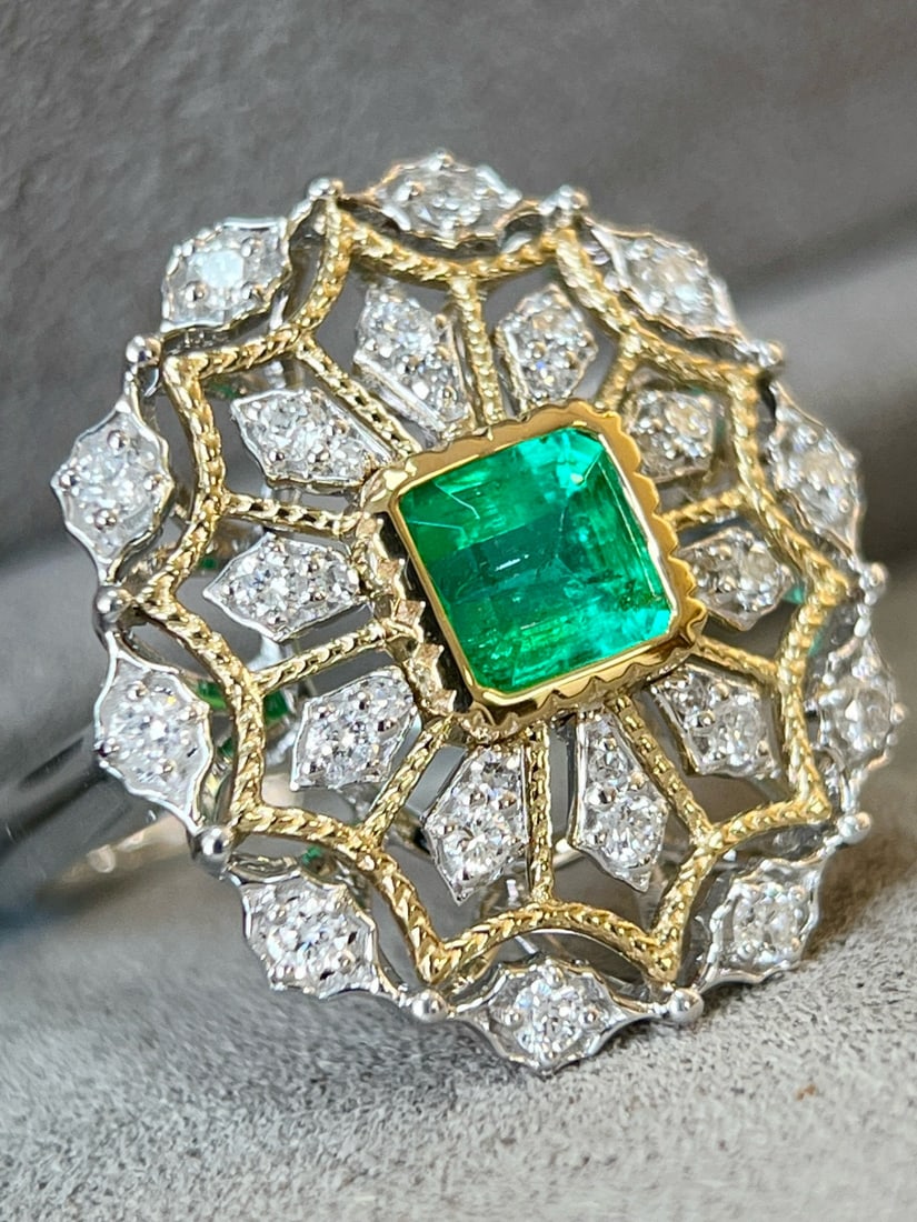 14k Gold 1.01 Ctw Natural Emerald & Diamond Ring - 6