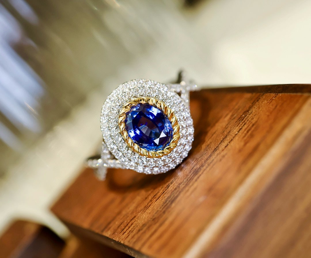 14k Gold 1.47 Ctw Natural Sapphire & Diamond Ring - 2