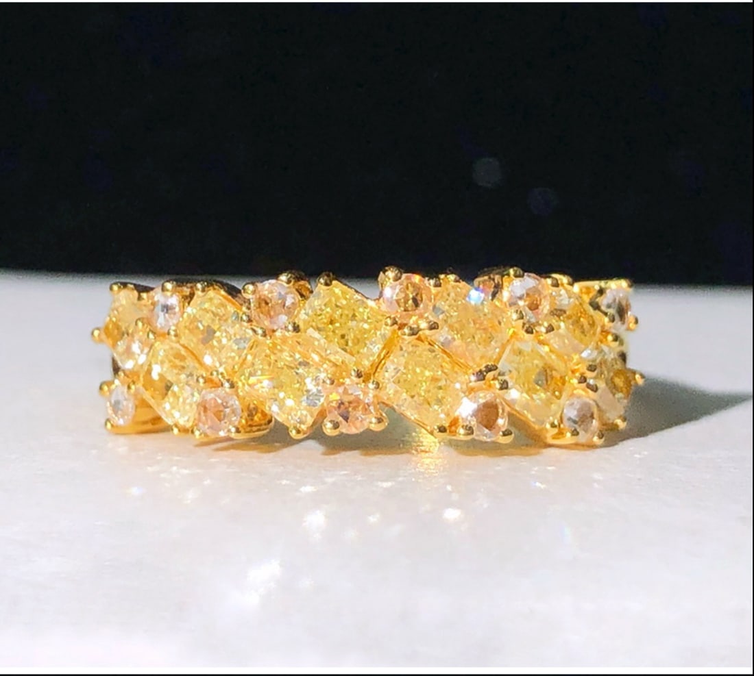 14k Gold 1.31 Ctw Natural Yellow Diamond & Yellow Diamond Ring: Ref:231082304 // gold content:14k gold // ring size:7. 25us // // main gemstone:yellow diamond // shape:cushion // carat weight:1. 14ct // color:yellow // treatment:natural // // adjacent gemstone 2