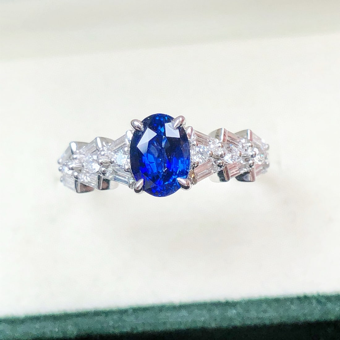 14k Gold 1.64 Ctw Natural Sapphire & Diamond Ring - 3