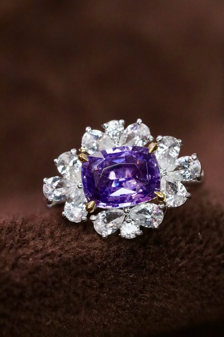 14k Gold 1.64 Ctw Natural Sapphire & Diamond Ring: Ref:231082317 // gold content:14k gold // ring size:7. 25us // // main gemstone:sapphire // shape:cushion // carat weight:1. 56ct // color:purple // treatment:natural // // adjacent gemstone 2 :