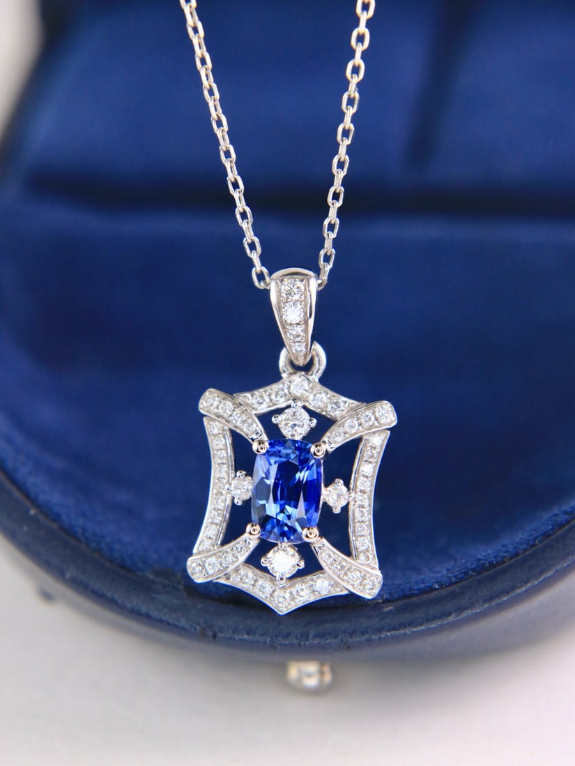 14k Gold 1.33 Ctw Natural Sapphire & Diamond Pendant( Without Chain ): Ref:231082336 // gold content:14k gold // main gemstone:sapphire // shape:cushion // carat weight:0. 97ct // color:cornflower blue // treatment:natural // // adjacent gemstone 2 : diamond //