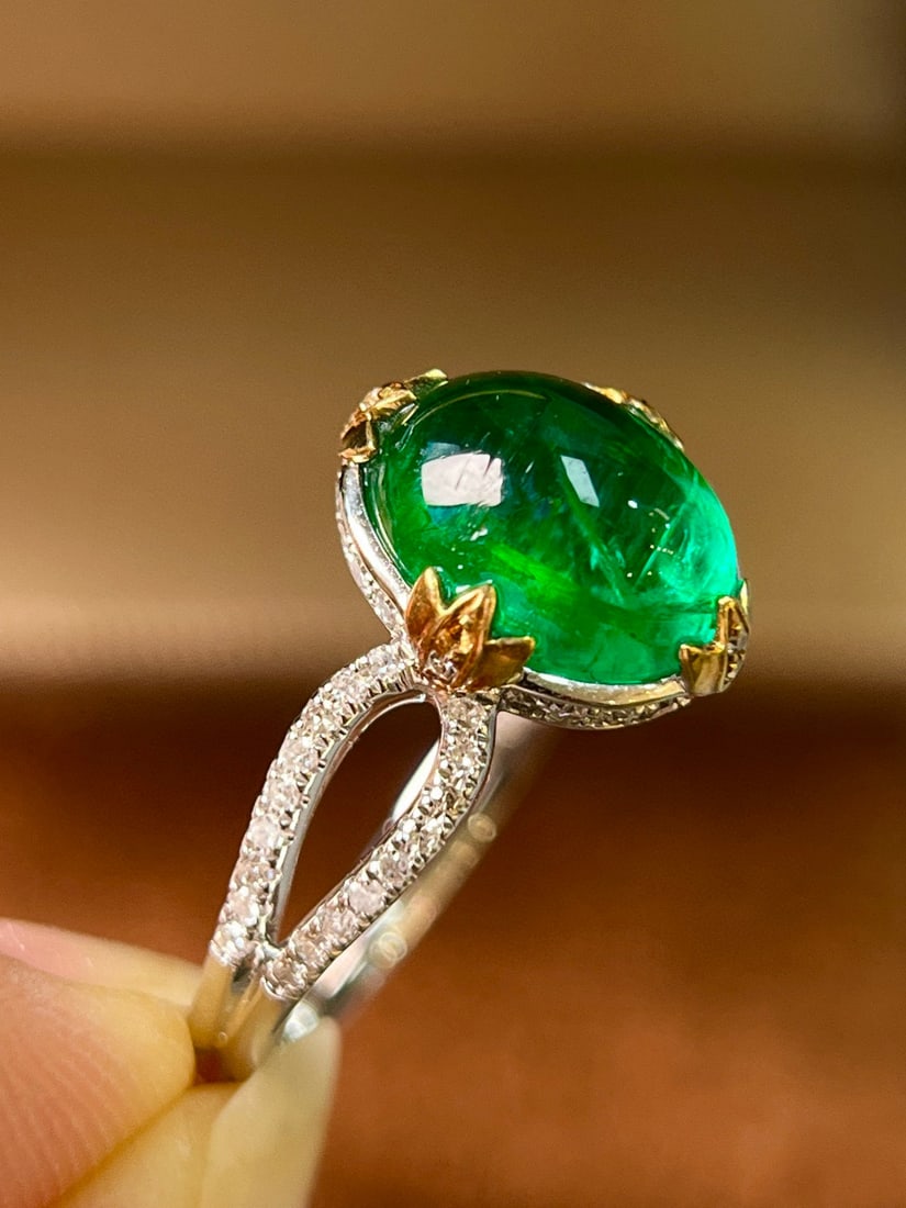 14k Gold 3.10 Ctw Vivid Green Natural Emerald & Diamond Ring - 2