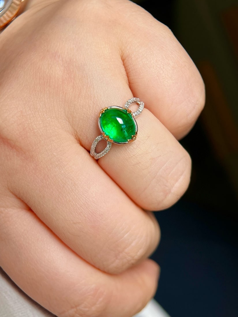 14k Gold 3.10 Ctw Vivid Green Natural Emerald & Diamond Ring - 8