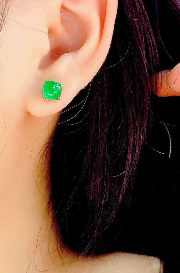 14k Gold 3 Ct Vivid Green Natural Emerald Earrings - 4