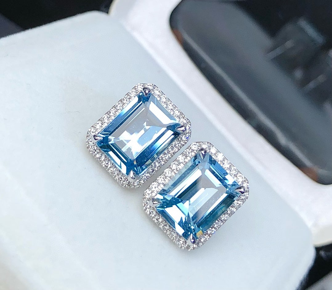 14k Gold 3.53 Ctw Natural Aquamarine & Diamond Earrings - 5