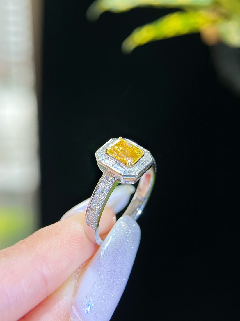 14k Gold 1.41 Ctw Natural Yellow Diamond & Diamond Ring - 4