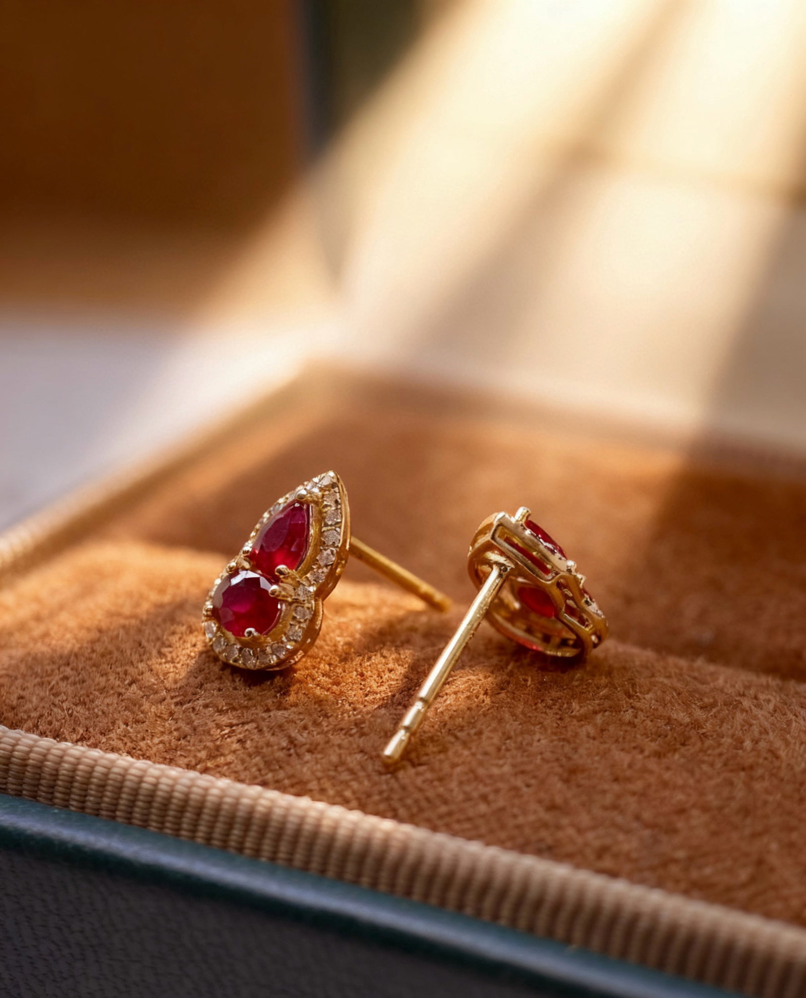 14k Gold 0.75 Ct Natural Ruby & Diamond Earrings - 4