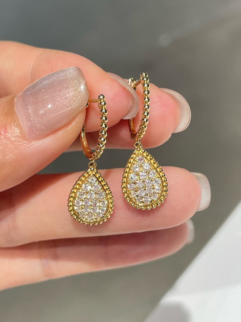 14k Gold 0.56 Ct Natural H Diamond Earrings: Ref:231082444 // gold content:14k gold // main gemstone:diamond // shape:round // carat weight:0. 56ct // clarity grade:vs-si // color:h // treatment:natural // cut grade:g // Condition: New Low