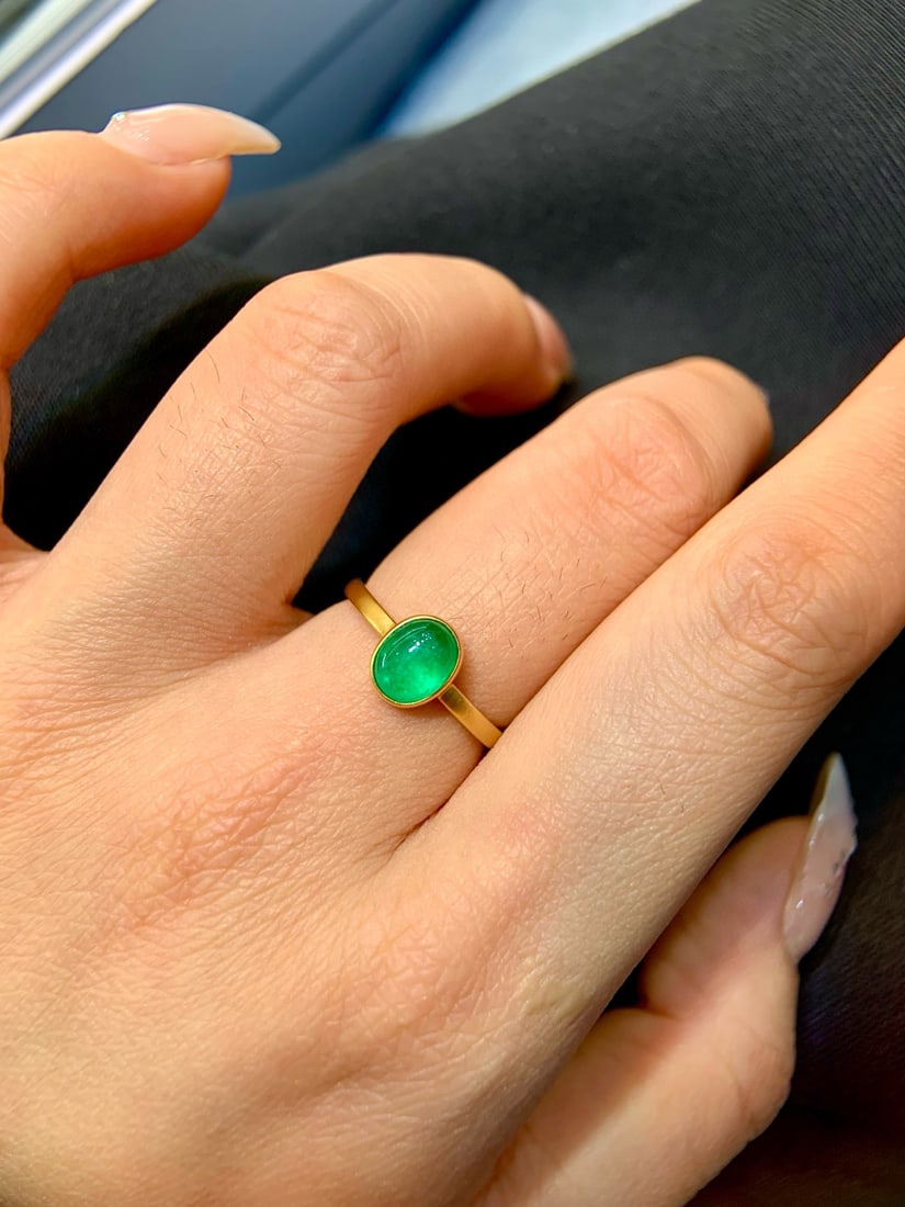14k Gold 1.23 Ct Vivid Green Natural Emerald Ring - 5