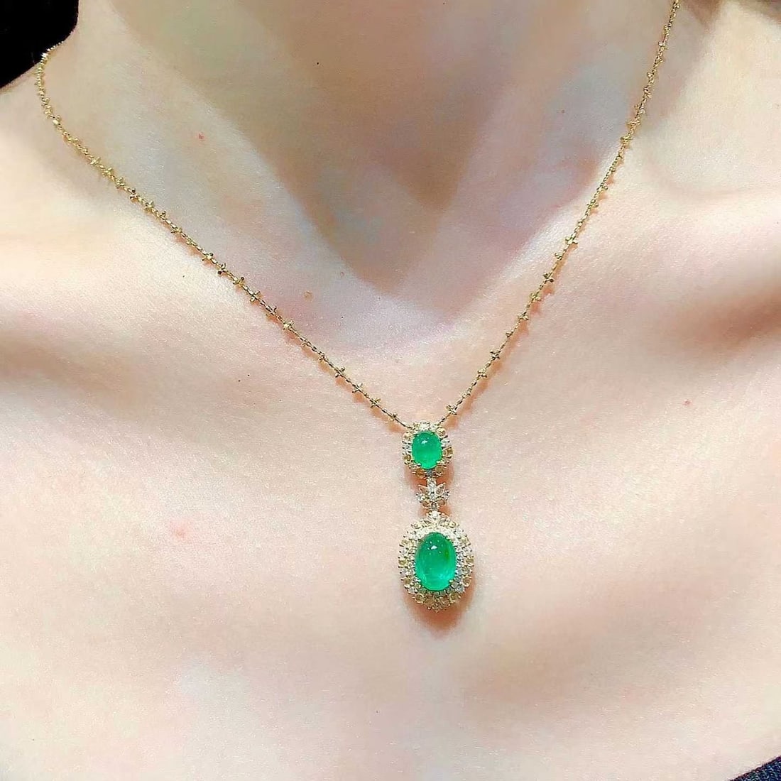 14k Gold 2.65 Ct Natural Emerald & Diamond Pendant( Without Chain ) - 4