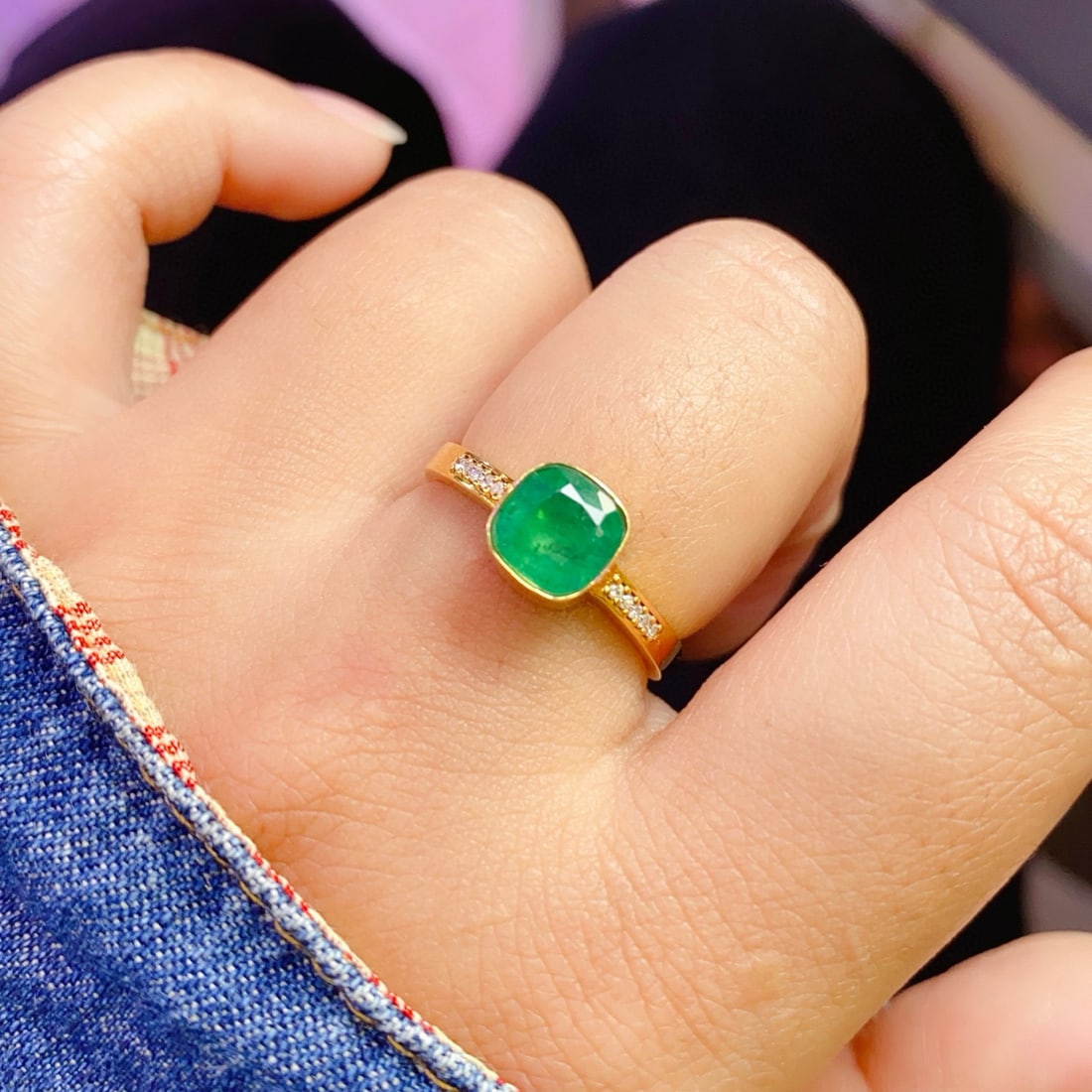 14k Gold 1.45 Ct Natural Emerald & Diamond Ring - 5
