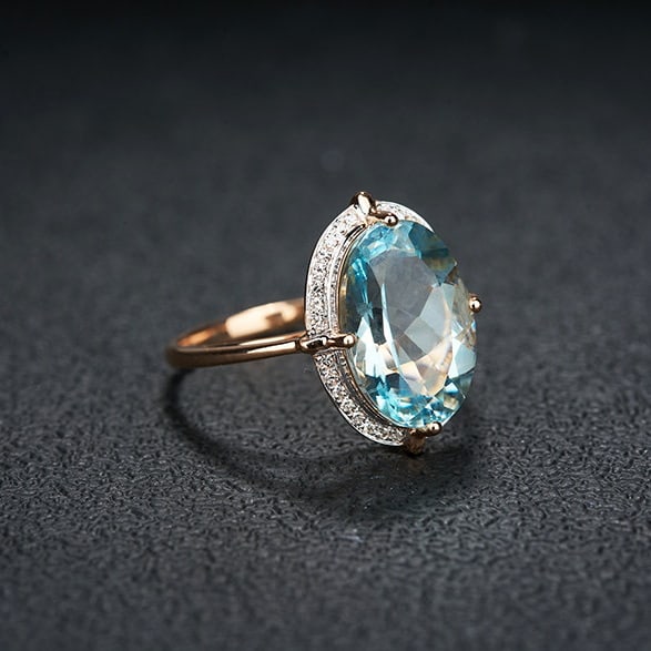 14k Gold 4.7 Ct Natural Aquamarine & Diamond Ring - 2