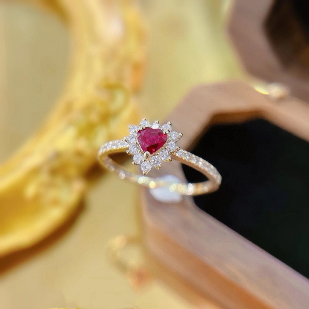 14k Gold 0.46 Ctw Natural Ruby & Diamond Ring - 4