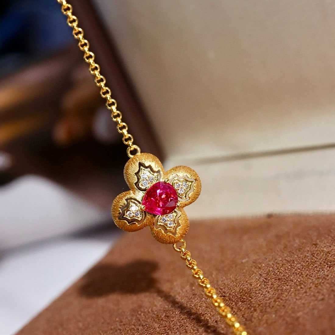 14k Gold 0.58 Ctw Natural Ruby & Diamond Bracelet - 3
