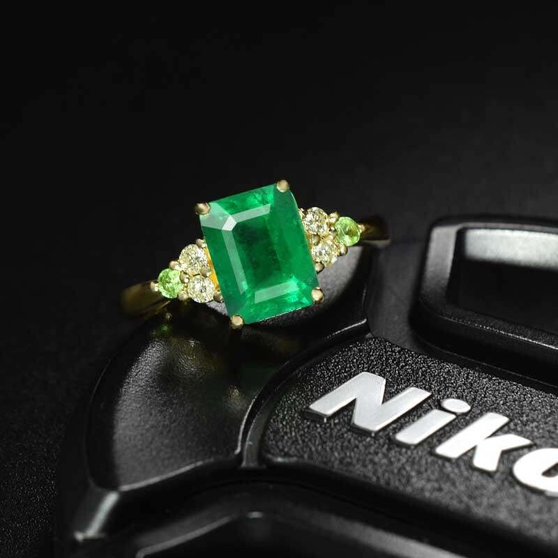 14k Gold 1.77 Ctw Natural Emerald & Diamond Ring - 3