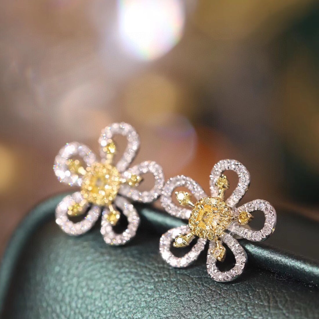 14k Gold 0.60 Ctw Natural Yellow Diamond & Diamond & Flowers Earrings - 2