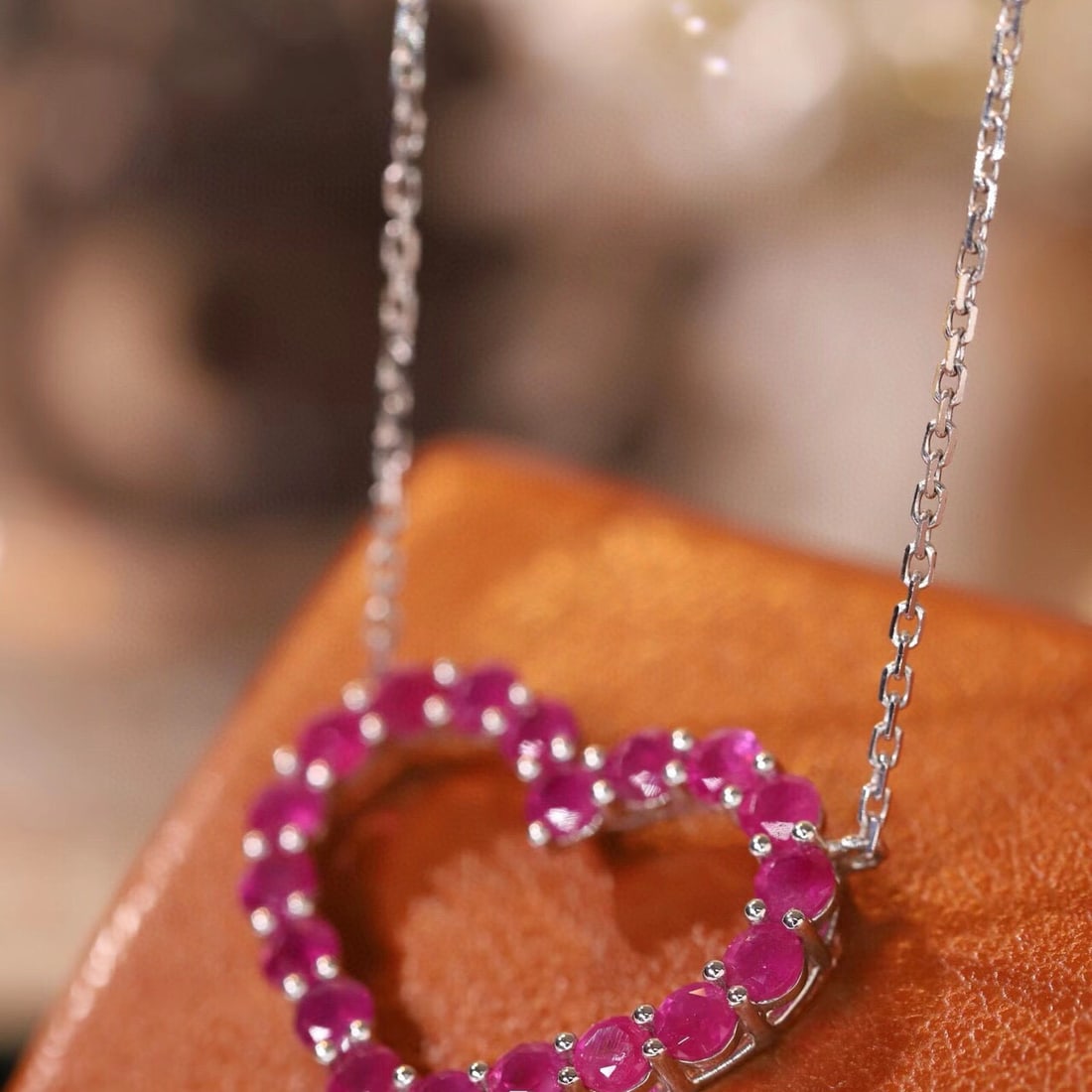 14k Gold 1.95 Ct Natural Ruby Necklace - 6