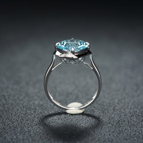 14k Gold 3.38 Ct Natural Aquamarine & Diamond Ring - 8