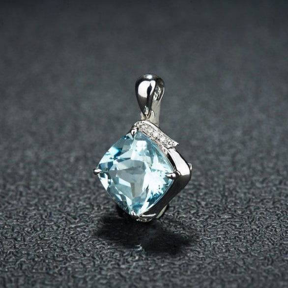 14k Gold 3.41 Ct Natural Aquamarine & Diamond Pendant( Without Chain ) - 3