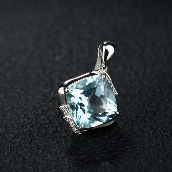 14k Gold 3.41 Ct Natural Aquamarine & Diamond Pendant( Without Chain ) - 7
