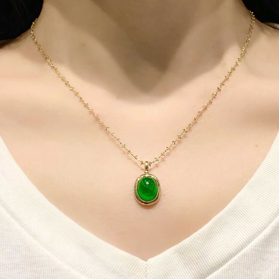 14k Gold 4.05 Ct Natural Emerald Pendant( Without Chain ) - 4