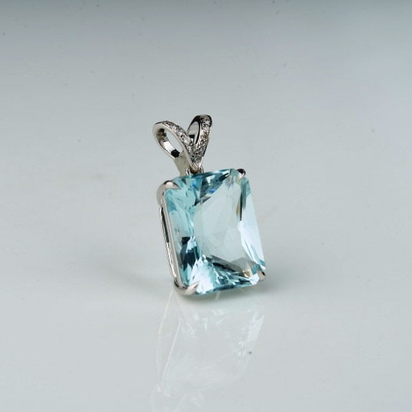 14k Gold 5.64 Ct Natural Aquamarine & Diamond Pendant( Without Chain ) - 7