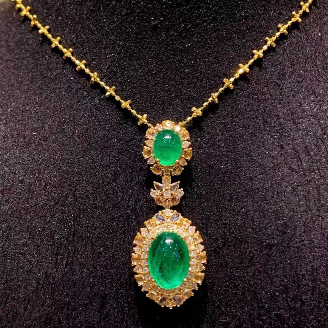 14k Gold 2.65 Ct Natural Emerald & Diamond Pendant( Without Chain ) - 3
