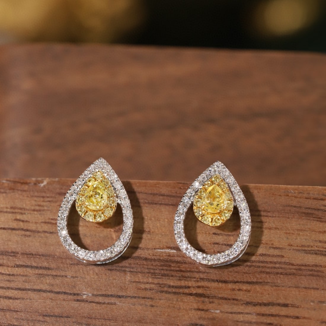 14k Gold 0.40 Ctw Natural Yellow Diamond & Diamond Earrings - 2