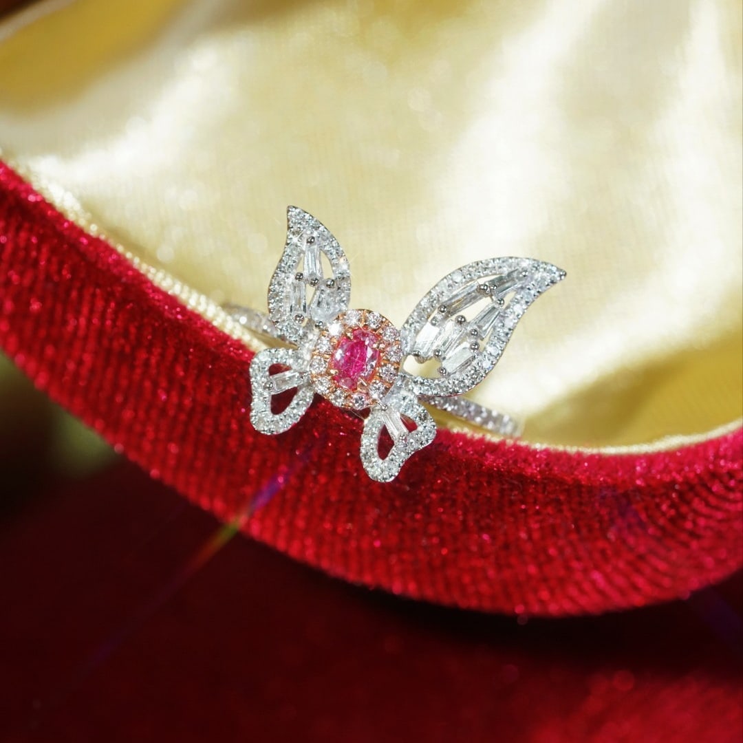 14k Gold 0.60 Ctw Natural Pink Diamond & Diamond & Butterfly Ring - 4