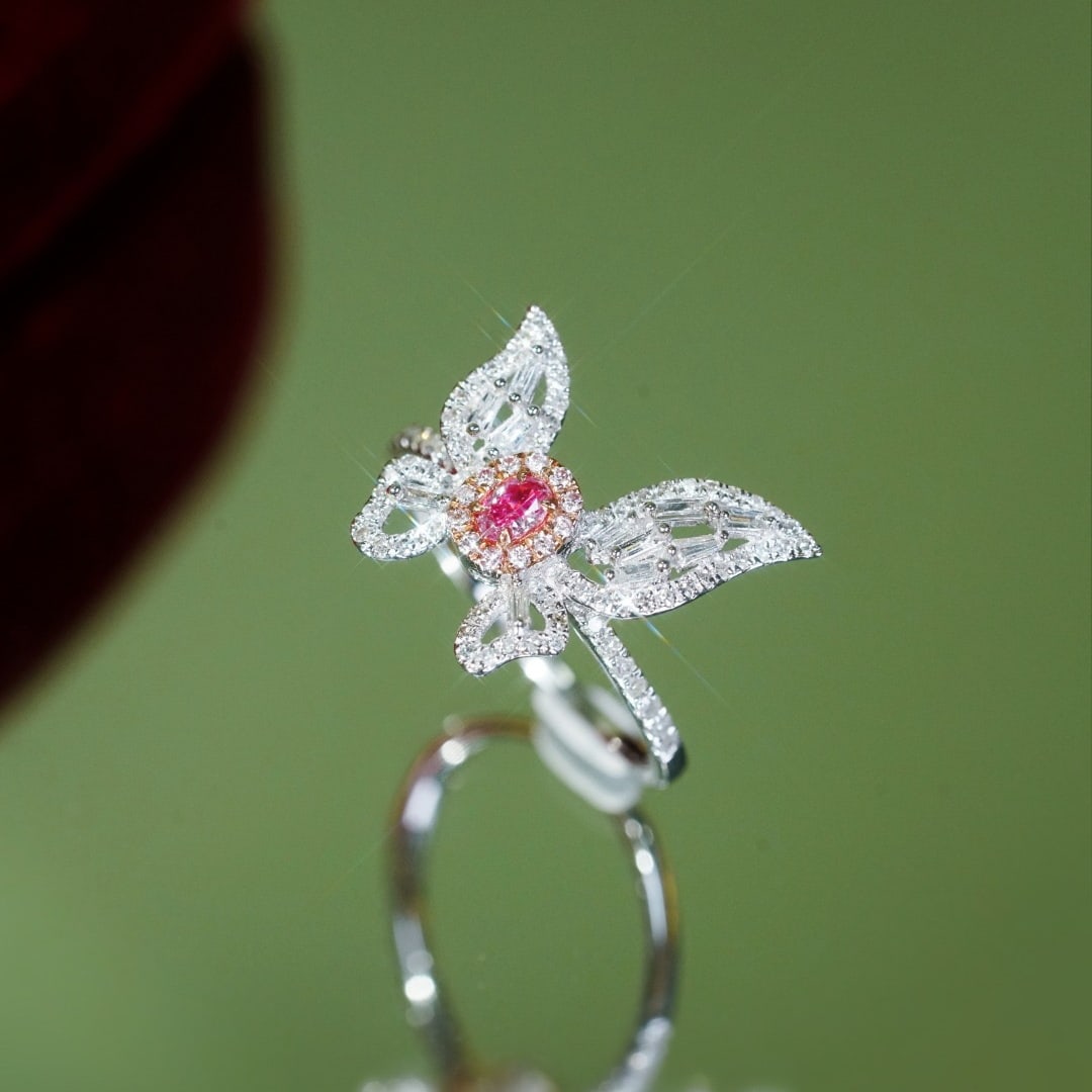 14k Gold 0.60 Ctw Natural Pink Diamond & Diamond & Butterfly Ring - 9