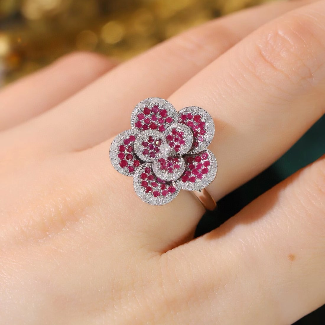 14k Gold 0.80 Ctw Natural Ruby & Diamond & Flowers Ring - 8