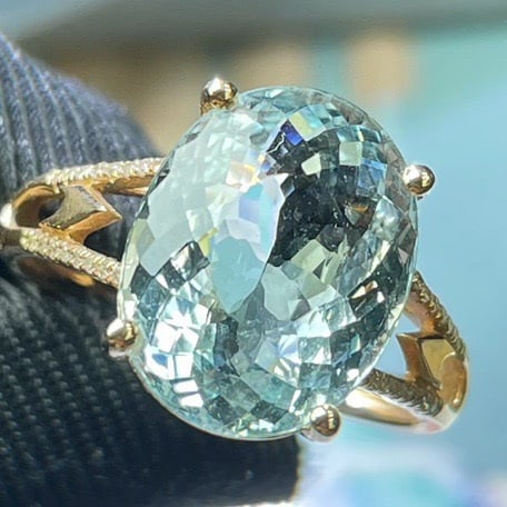 14k Gold 6.42 Ct Natural Aquamarine & Diamond Ring - 3