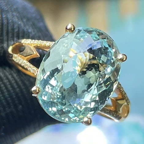 14k Gold 6.42 Ct Natural Aquamarine & Diamond Ring - 4
