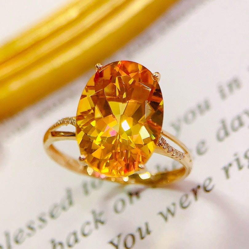 14k Gold 5.35 Ctw Natural Citrine & Diamond Ring: Ref:231160212 // gold content:14k gold // ring size:7. 25us // // main gemstone:citrine // shape:oval // carat weight:5. 3ct // color:yellow // treatment:natural // // adjacent gemstone 2 : diamond
