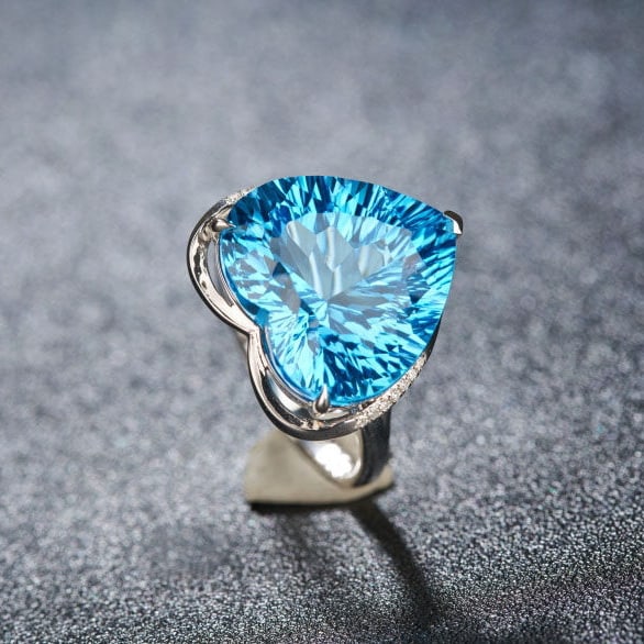 14k Gold 14.8 Ct Natural Topaz & Diamond Ring - 7